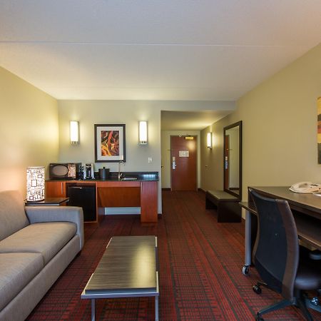 Holiday Inn Express Hotel & Suites Auburn By Ihg Bagian luar foto