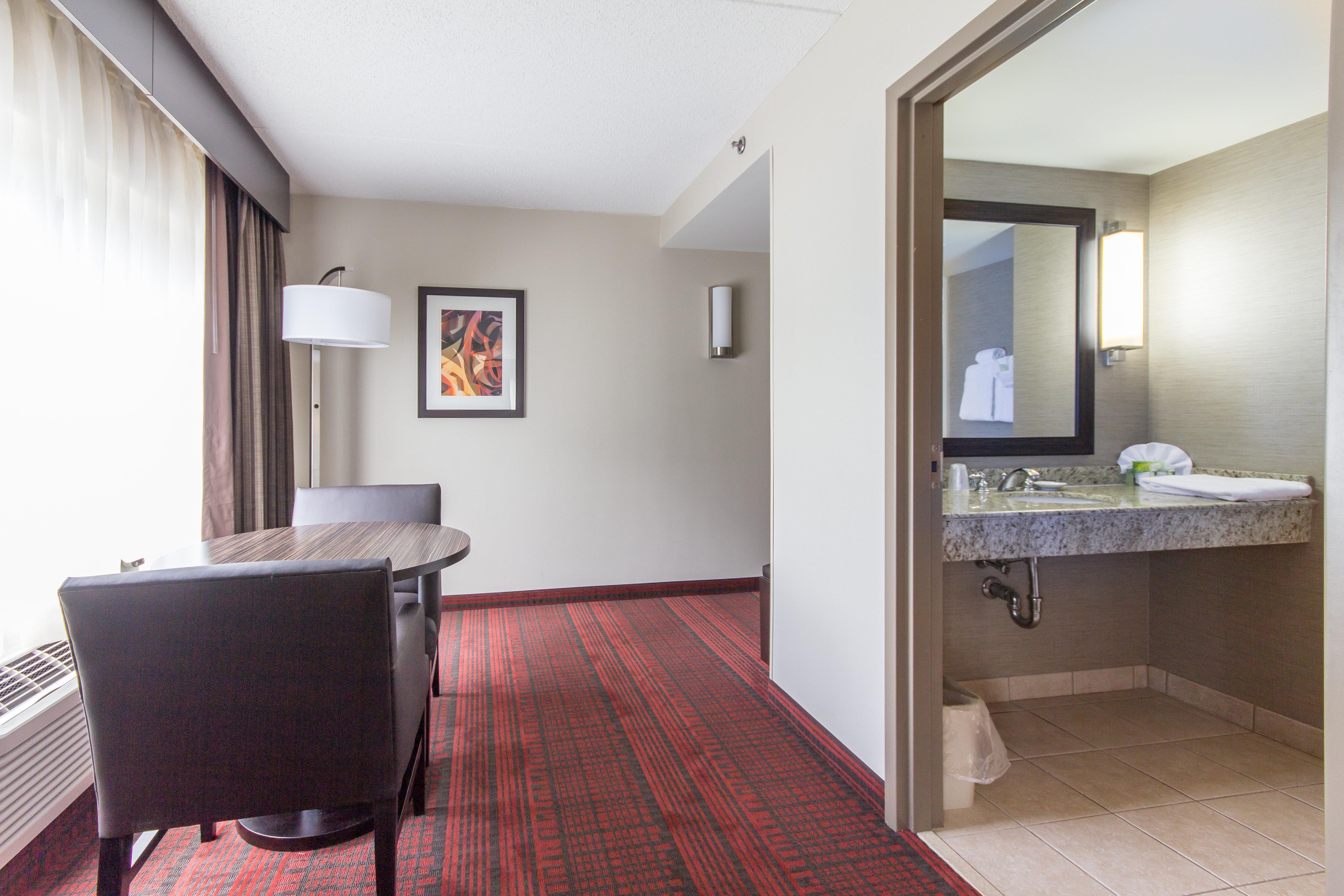 Holiday Inn Express Hotel & Suites Auburn By Ihg Bagian luar foto