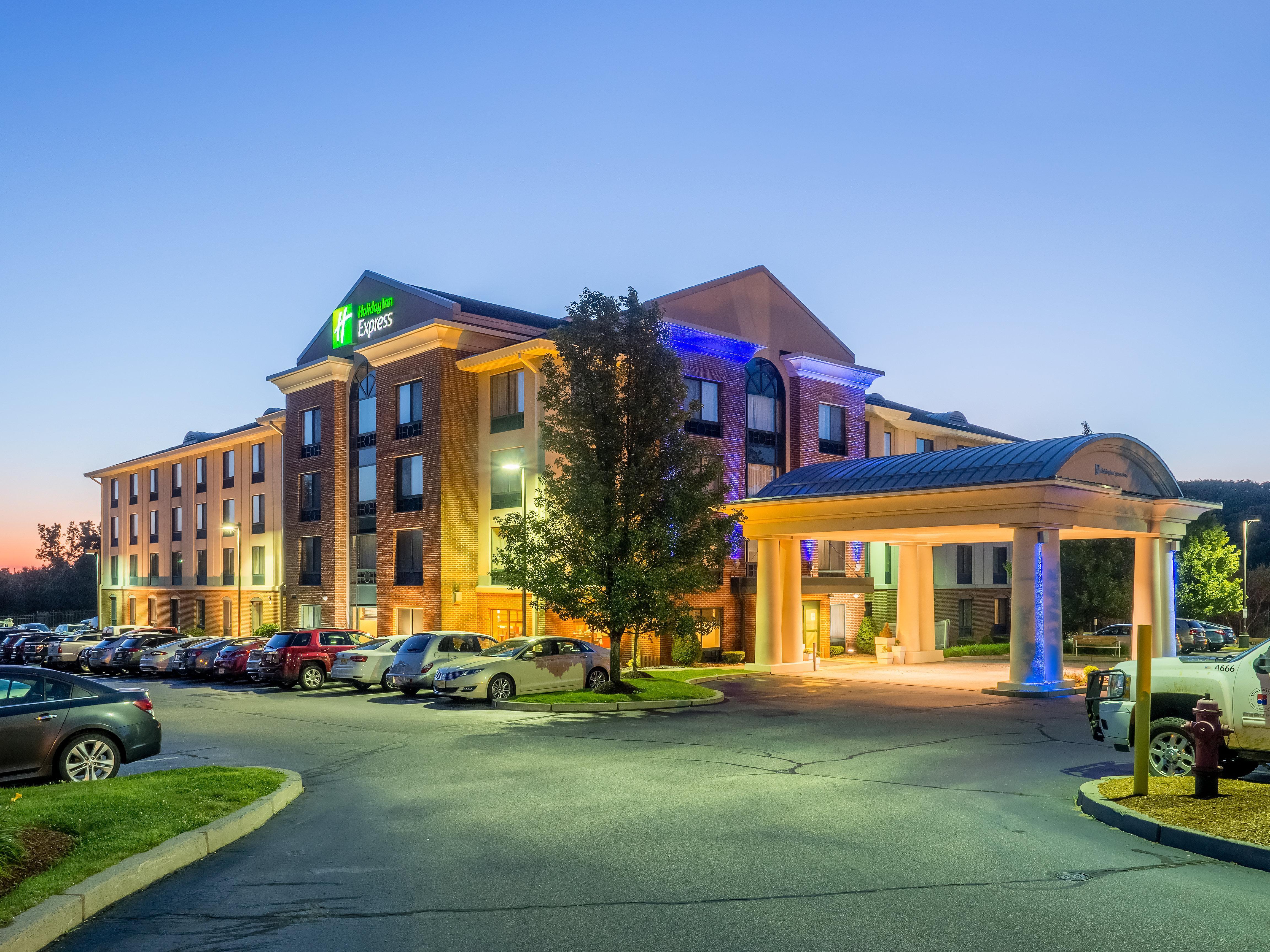 Holiday Inn Express Hotel & Suites Auburn By Ihg Bagian luar foto