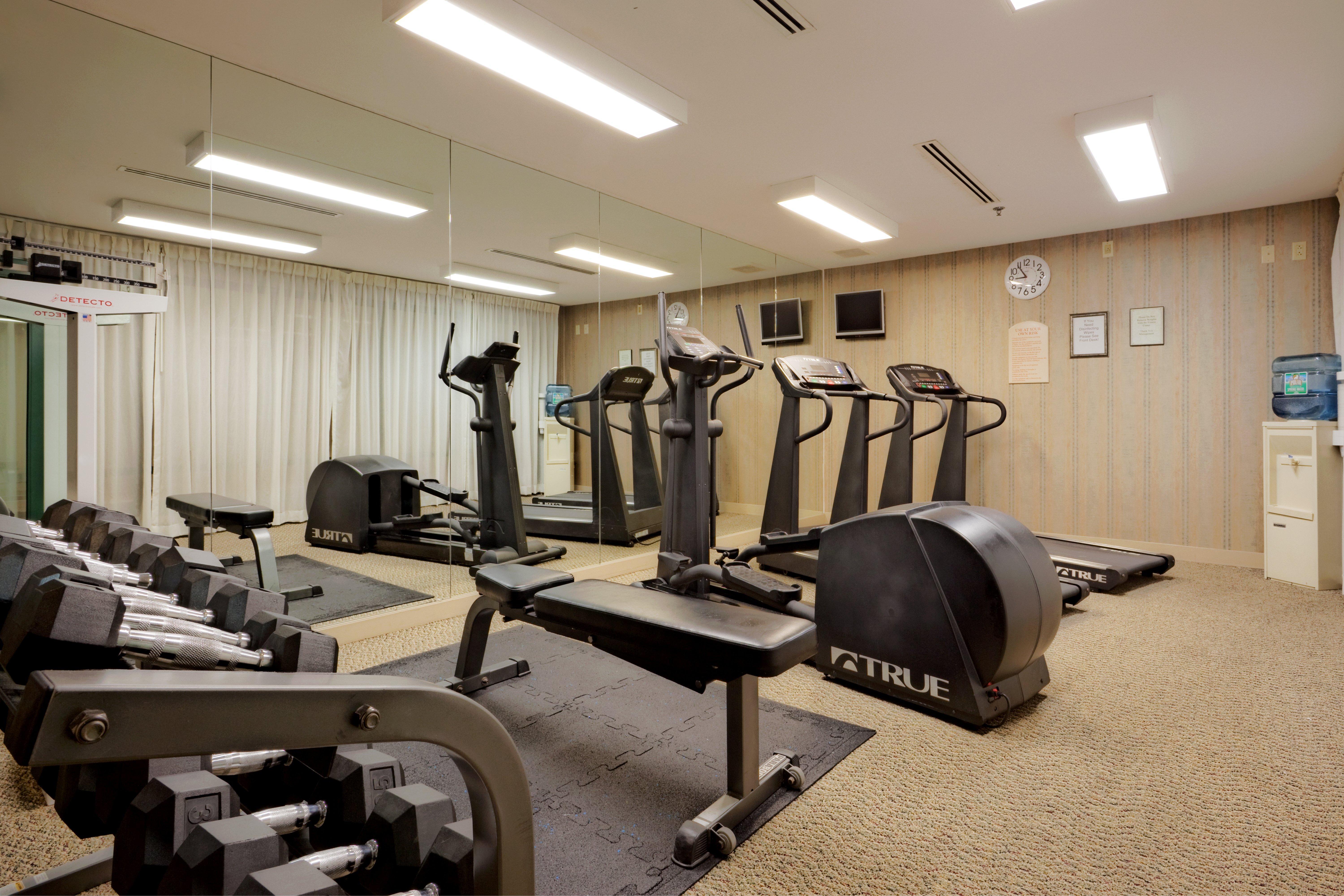 Holiday Inn Express Hotel & Suites Auburn By Ihg Bagian luar foto