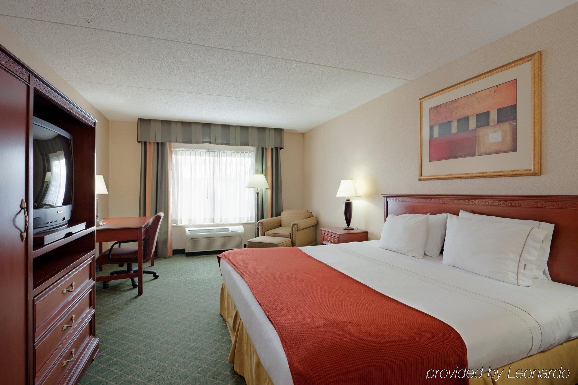 Holiday Inn Express Hotel & Suites Auburn By Ihg Bagian luar foto