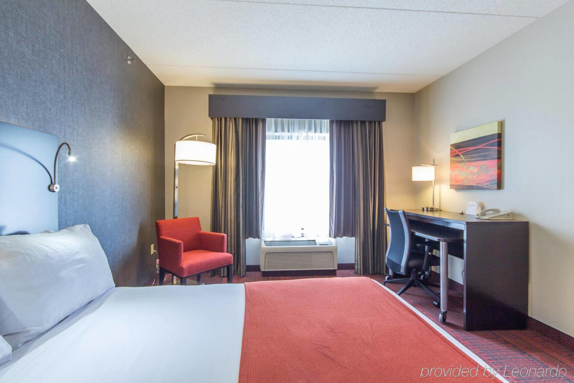 Holiday Inn Express Hotel & Suites Auburn By Ihg Bagian luar foto