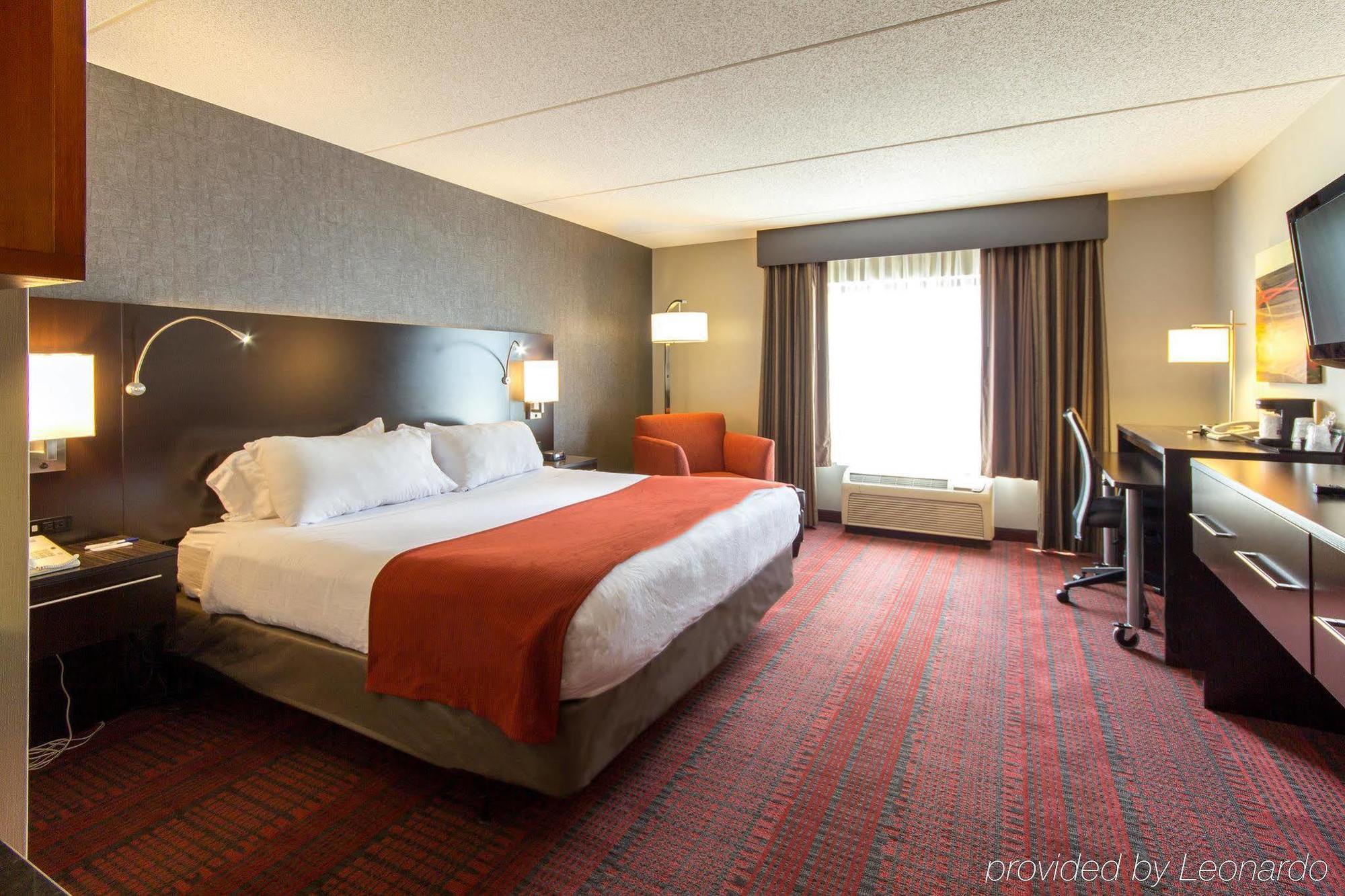 Holiday Inn Express Hotel & Suites Auburn By Ihg Bagian luar foto